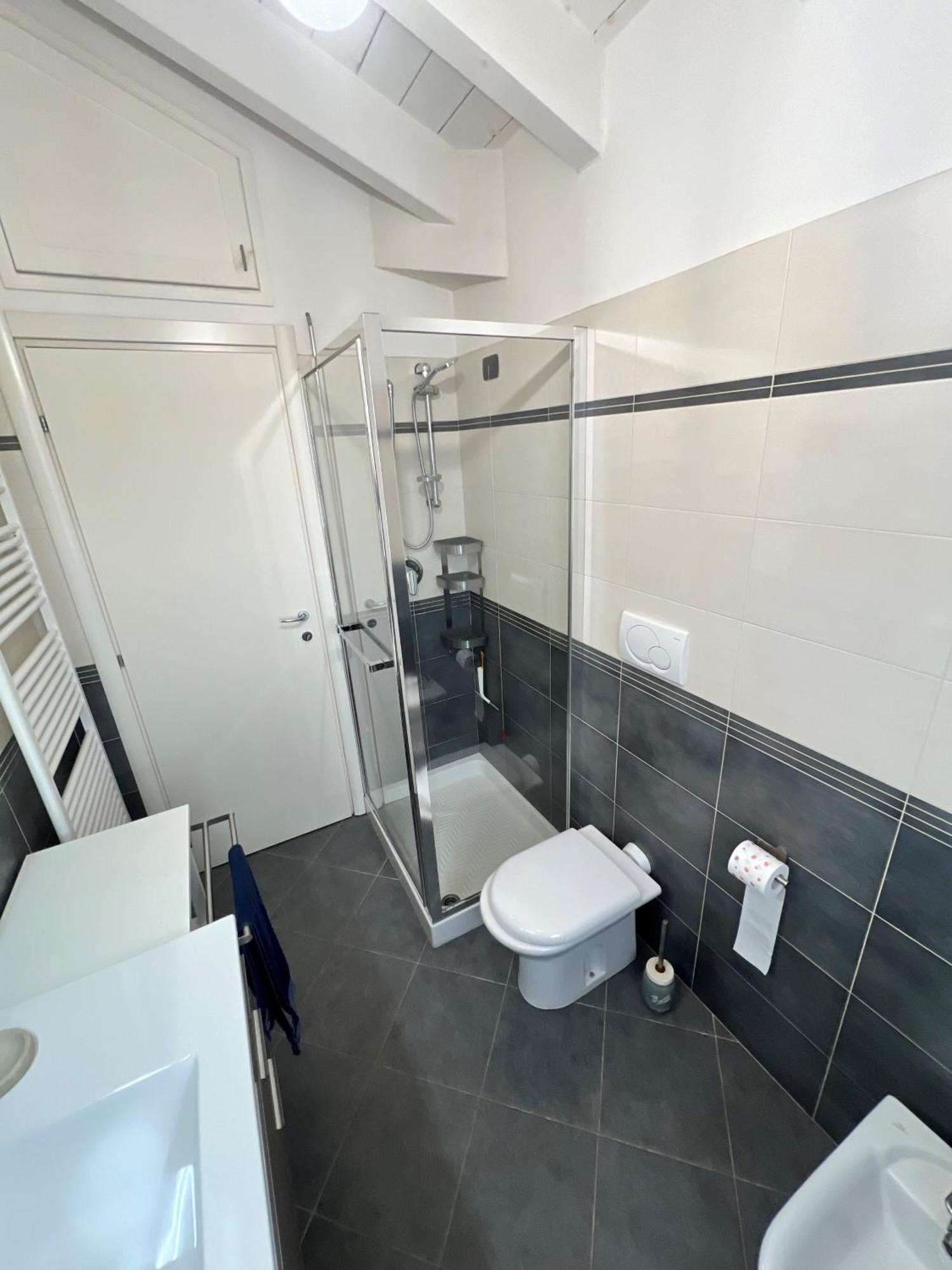 Mansarda Polpetta Apartment คอร์ซิโก ภายนอก รูปภาพ